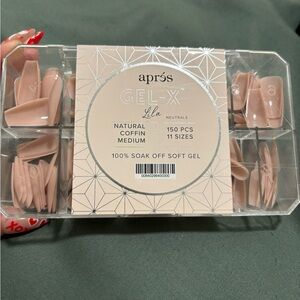 Apres Gel-X Natural Coffin Medium Nails - Soft Gel